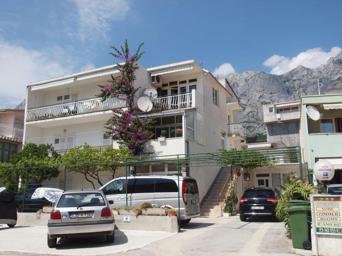 Apartmani Ivona & Ivo Makarska Exterior photo